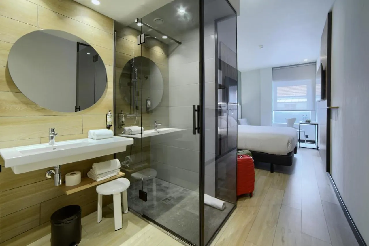 Hotel Bed4U 毕尔巴鄂 3*,  西班牙